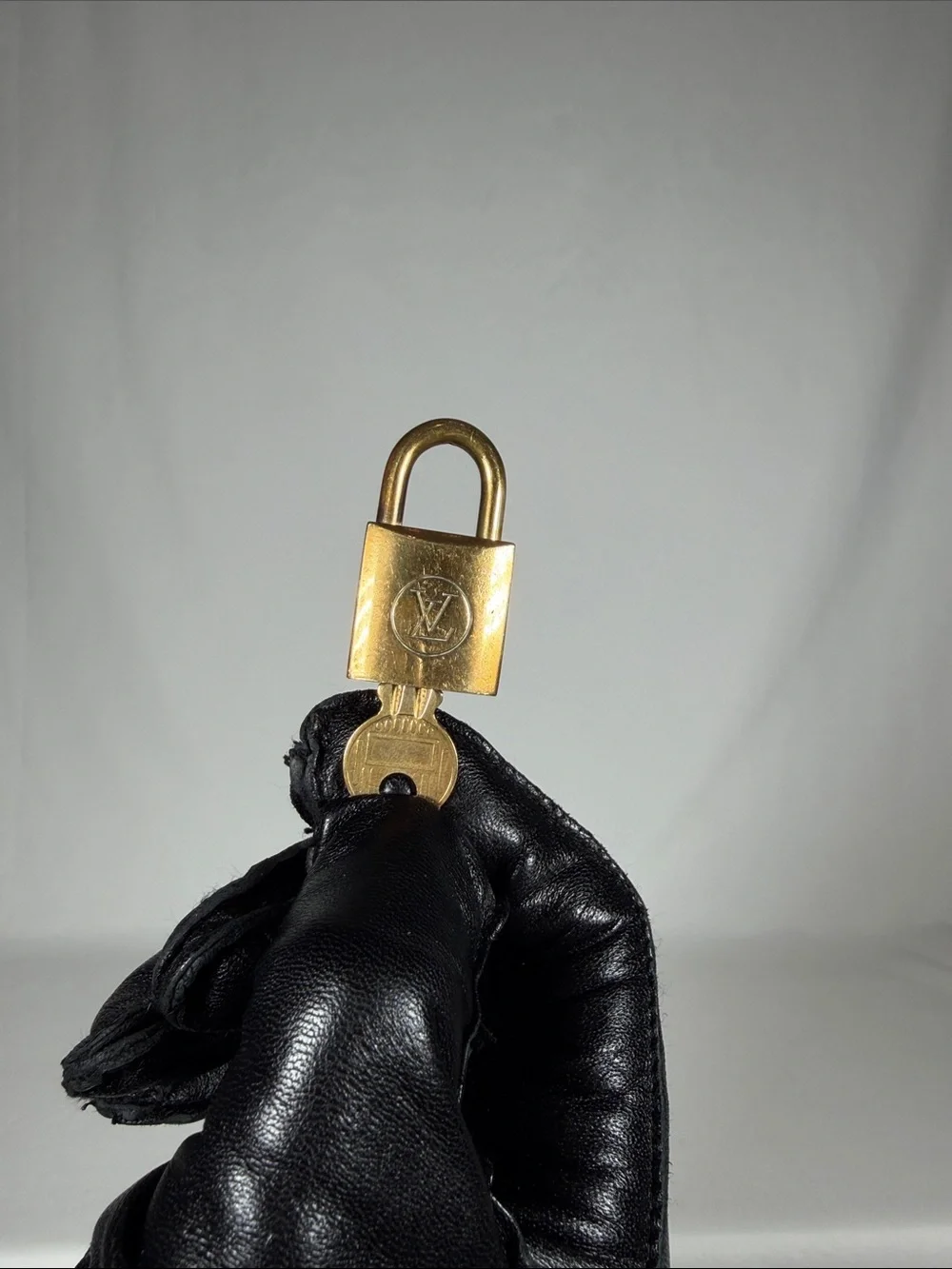 Authentic Rare Vintage Louis Vuitton #211 Gold Brass Padlock Lock & Key